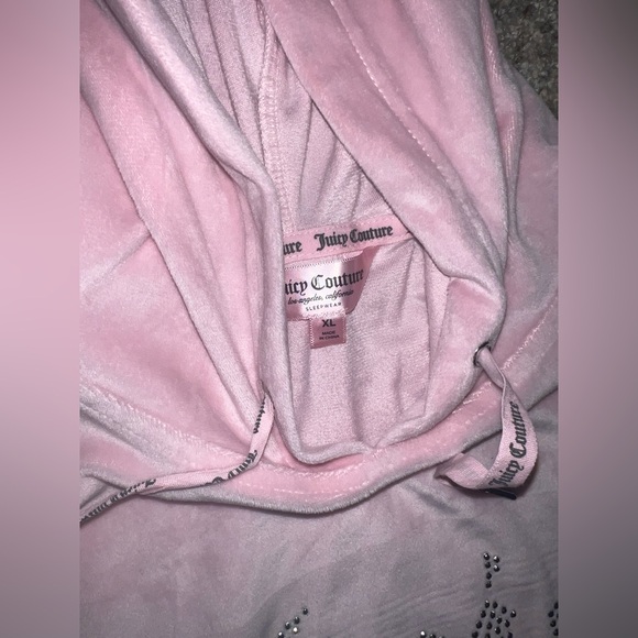 Juicy Couture Light Pink Velour Hoodie and Pants - Picture 2 of 10